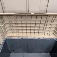 大型コンテナボックス　あげます　RVボックス　収納ボックス　ベランダボックス　樹脂製箱の画像