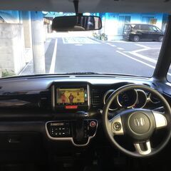 N-BOXカスタム　GLパッケージ　４WD　車検9年3月　乗って帰れます　ナビ　テレビ　の画像