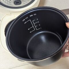 AONCIA 炊飯器 3合炊き しゃもじ・計量カップ付きの画像
