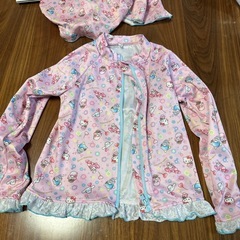 サンリオ女児用水着　サイズ120の画像