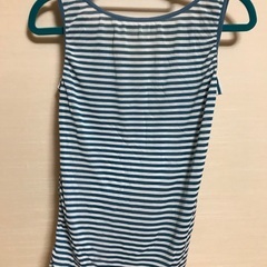 ストライプ　タンクトップの画像