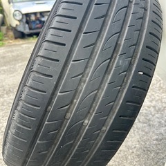 輸入タイヤ中古の画像