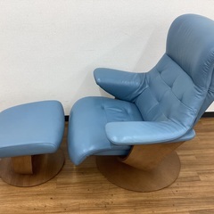 【トレファクマーケット久喜店】karimoku　オットマン付リクライニングチェアーの画像