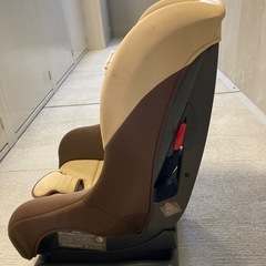 チャイルドシート　新生児〜4歳児(18kg)の画像