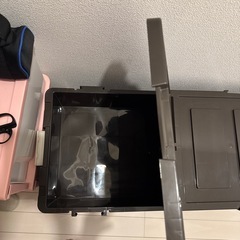収納
ケース２つの画像