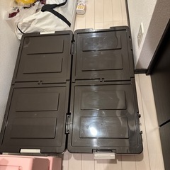 収納
ケース２つの画像