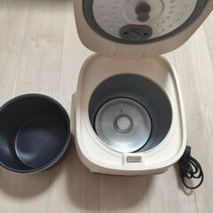 【断捨離のため処分】炊飯器　2合の画像