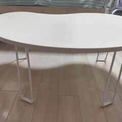 【断捨離のため処分】エッグ型　ローテーブルの画像
