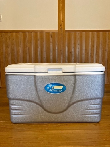 コールマンエクストリーム クーラーボックス