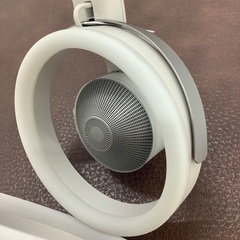オープンイヤー型オーバーヘッド耳スピーカーのご紹介ですの画像