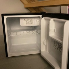 小型冷蔵庫(ジャンク品)の画像