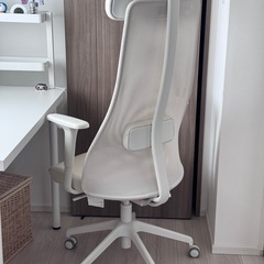 IKEA椅子＆つくえ＆デスクトップシェルフの画像