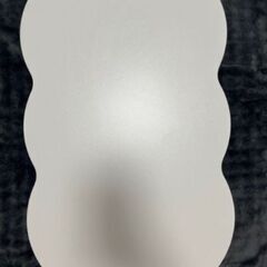 テーブル(お洒落なピーナッツタイプ)の画像
