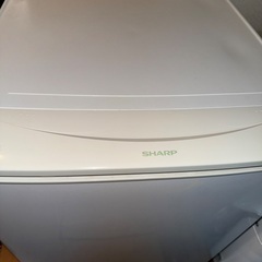 SHARP冷蔵庫　137Lの画像