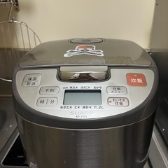 炊飯器の画像