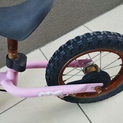 AVIGO 子供用 キックバイク ストライダー バランスバイク 訳あり品の画像