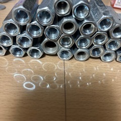 長ナットの画像