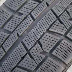 タイヤとホイルの４本セットの画像