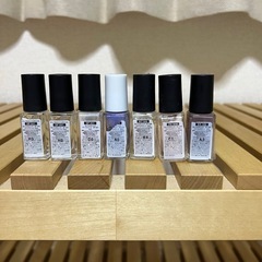 【ネイルホリック】マニキュア７本セット の画像