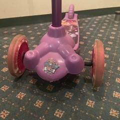 交渉中【中古】パウパトロール　3輪キックスクーターの画像