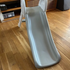 折りたたみ滑り台の画像