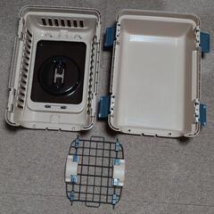 ペット用キャンピングキャリーダブルドアSの画像