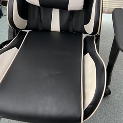 オットマン付きゲーミングチェア【GTレーシング】の画像