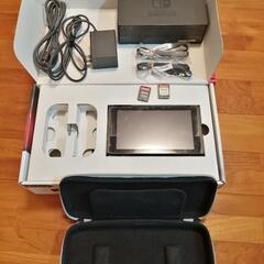 中古Nintendo Switch 本体 ＆ソフト2本付きの画像