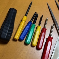 ＋−ドライバー、キリ、ネジ開けなど　10本まとめての画像