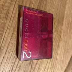 GUCCI RUSH2 香水　30ml（残量1/4強）の画像