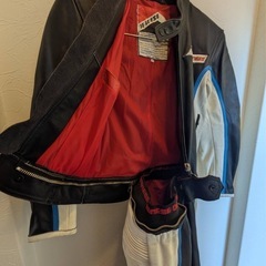 バイクスーツの画像