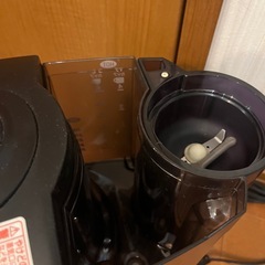 象印　ミル付き　コーヒーメーカー　ドリップ　EC-VL60-BA 黒　1-6杯　定価1万円の画像