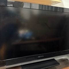 TVとテレビ台のセットの画像