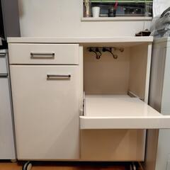 キッチンワゴンの画像