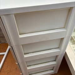 衣装ケース　収納家具の画像