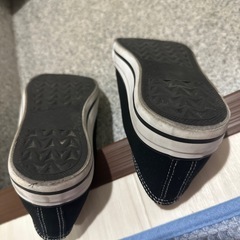 スニーカーの画像