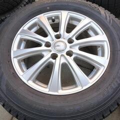 215/65r16 スタッドレスの画像