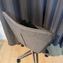 【腰クッション付！】デスクチェア（グレー、ギャスター付）の画像