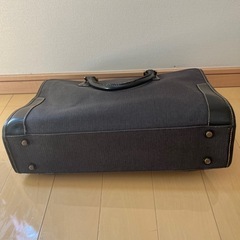 ビジネスバックの画像