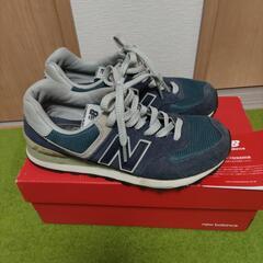 New Balance 574 ネイビー スニーカー　23.5cmの画像