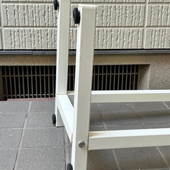 アルコール消毒スタンドの画像