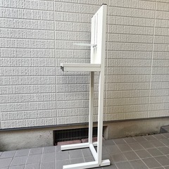 アルコール消毒スタンドの画像