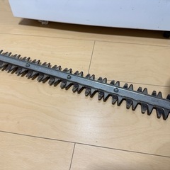 美品 マキタ 生垣バリカン 電源コード式の画像