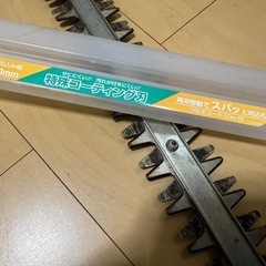 美品 マキタ 生垣バリカン 電源コード式の画像