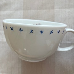 スープカップの画像