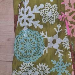 カーテン みどり色の画像