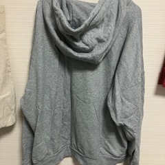 NIKEパーカー　グレーの画像