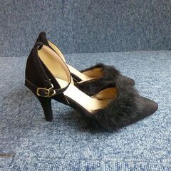 menue ファー セパレートパンプス ブラック 21.5 美品の画像