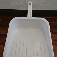 【無料】ほうき1本とちりとり2個のうちお好きなだけ ※受付終了になっていない限りは気長に募集中の画像