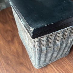 小物入れ　籐製・木製の画像